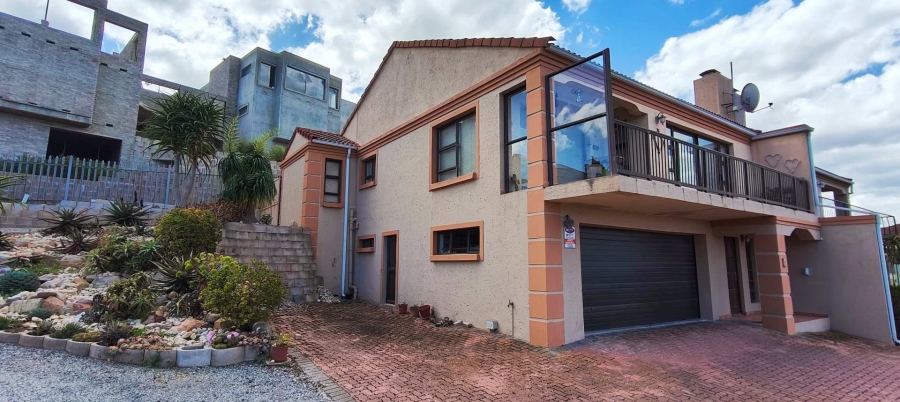 3 Bedroom Property for Sale in Island View Western Cape